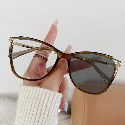 Yomary Glasses